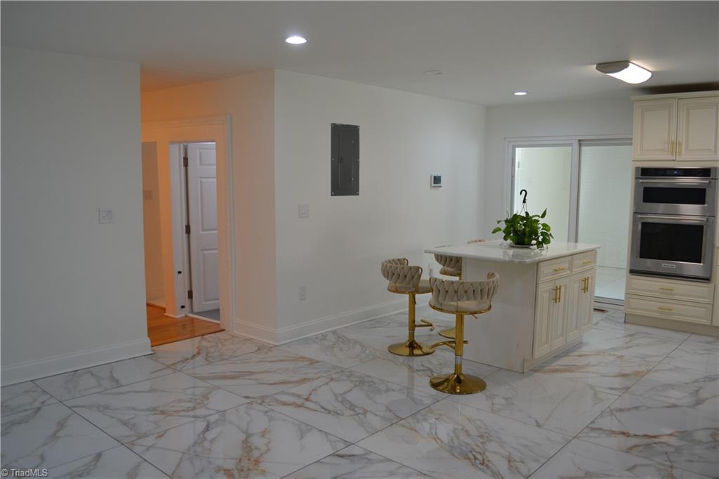 535 Patrick Street Property Photo 25