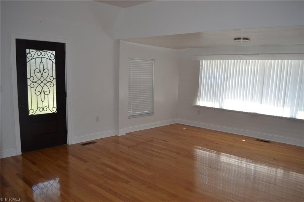 535 Patrick Street Property Photo 32
