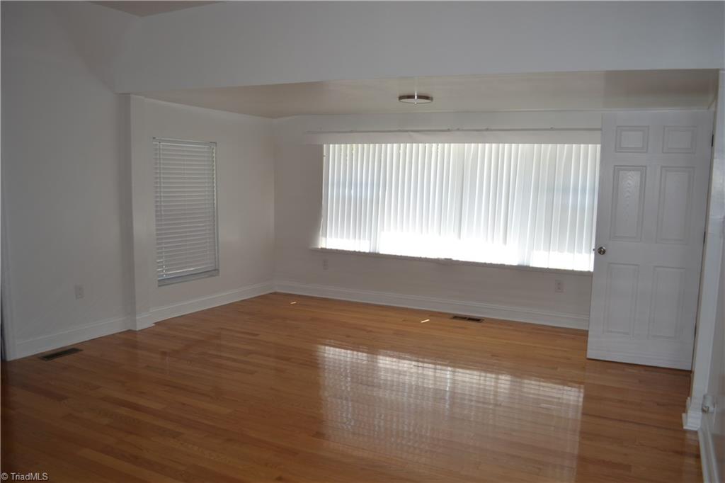 535 Patrick Street Property Photo 33