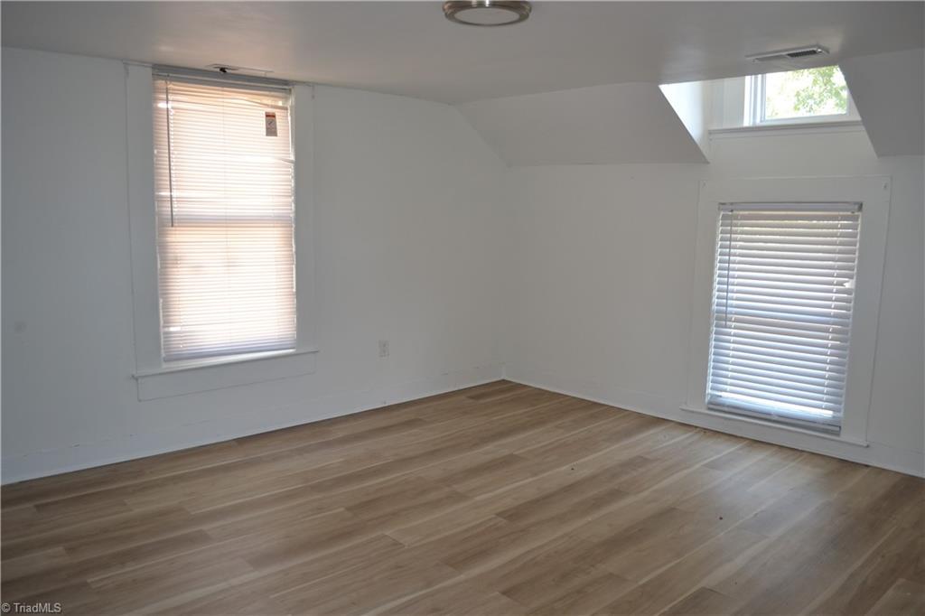 535 Patrick Street Property Photo 42