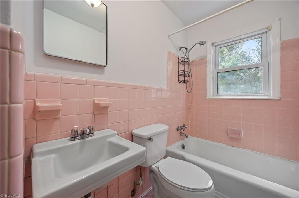 1108 Dartmouth Avenue Property Photo 12