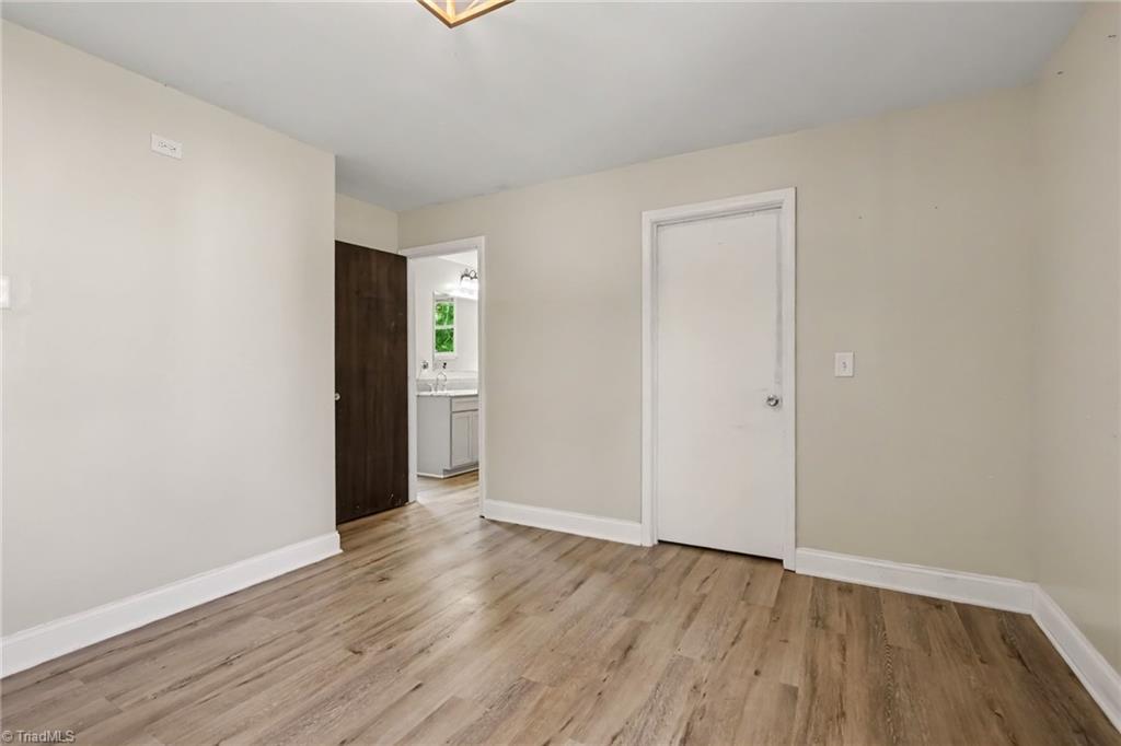 118 Shady Grove Road Property Photo 17