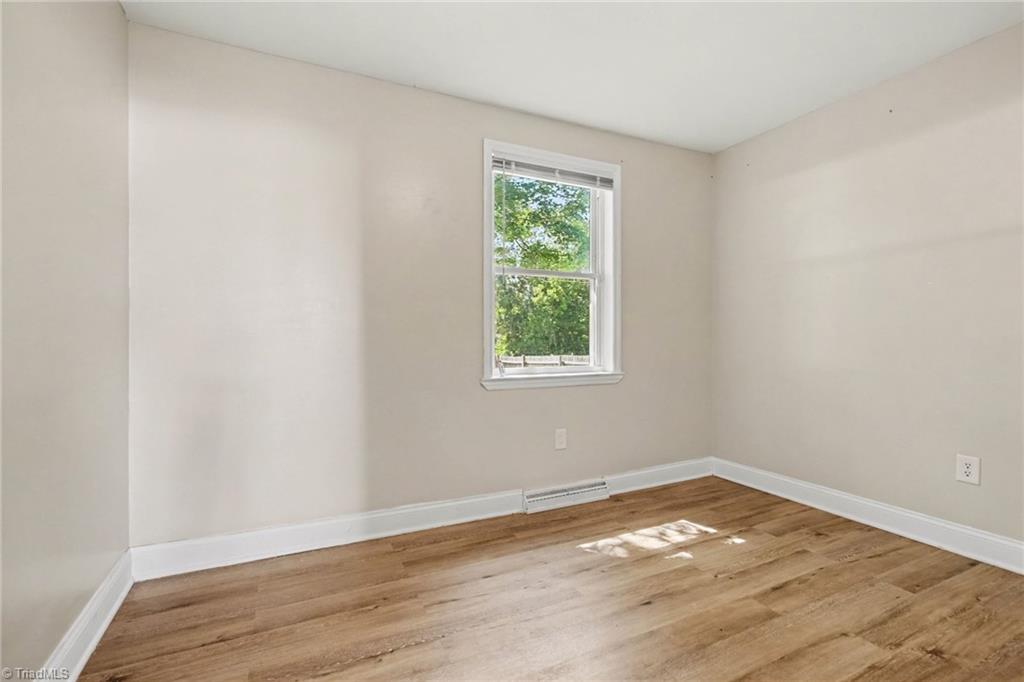 118 Shady Grove Road Property Photo 22