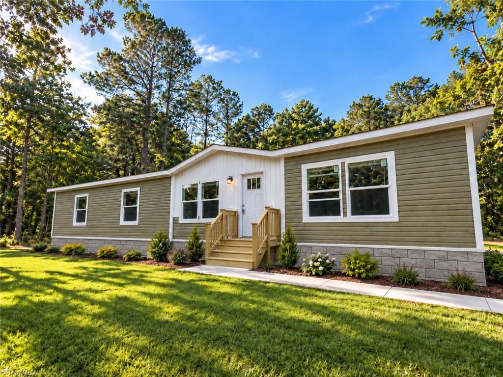 569 Colonial Landing Road Se Property Photo 1