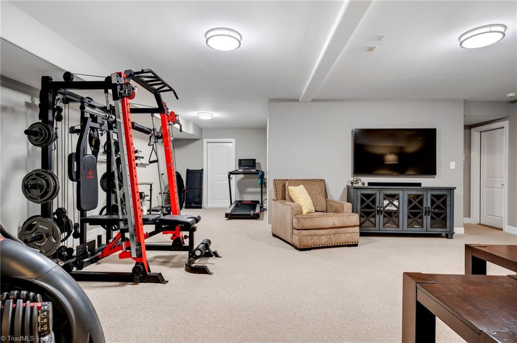 109 Covington Place Property Photo 39