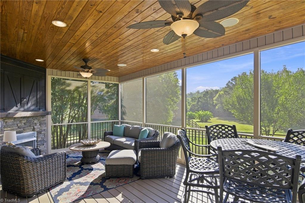 4610 Century Oaks Lane Property Photo 28