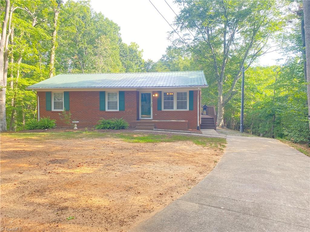 1045 Haywood Street Property Photo 1