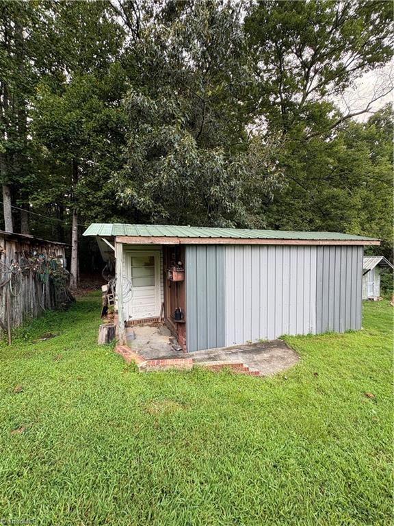 171 Shadow Lane Property Photo 23