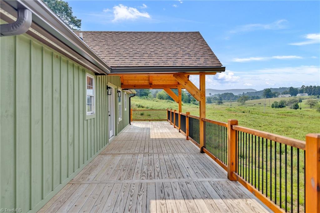 275 Grover Howell Road Property Photo 12