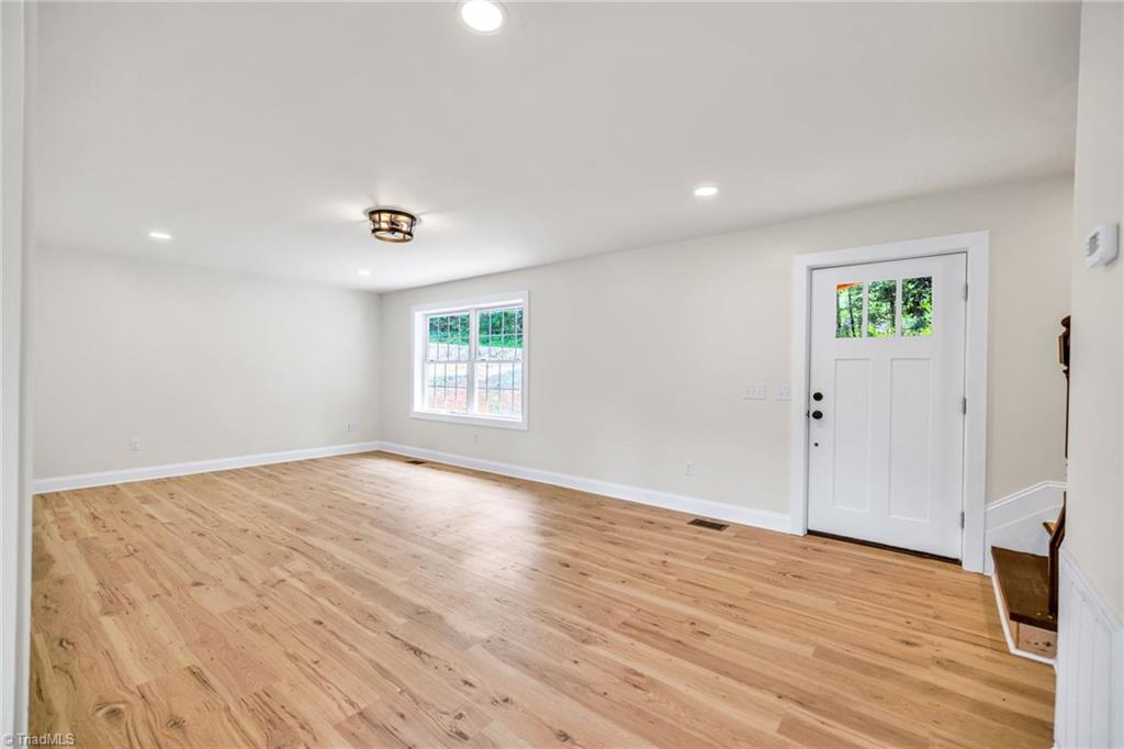 275 Grover Howell Road Property Photo 14