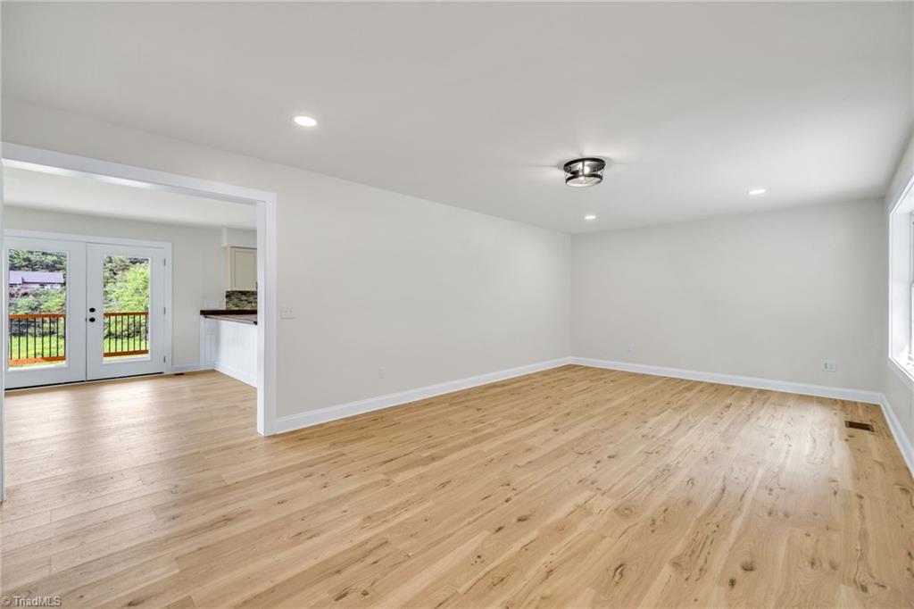 275 Grover Howell Road Property Photo 16