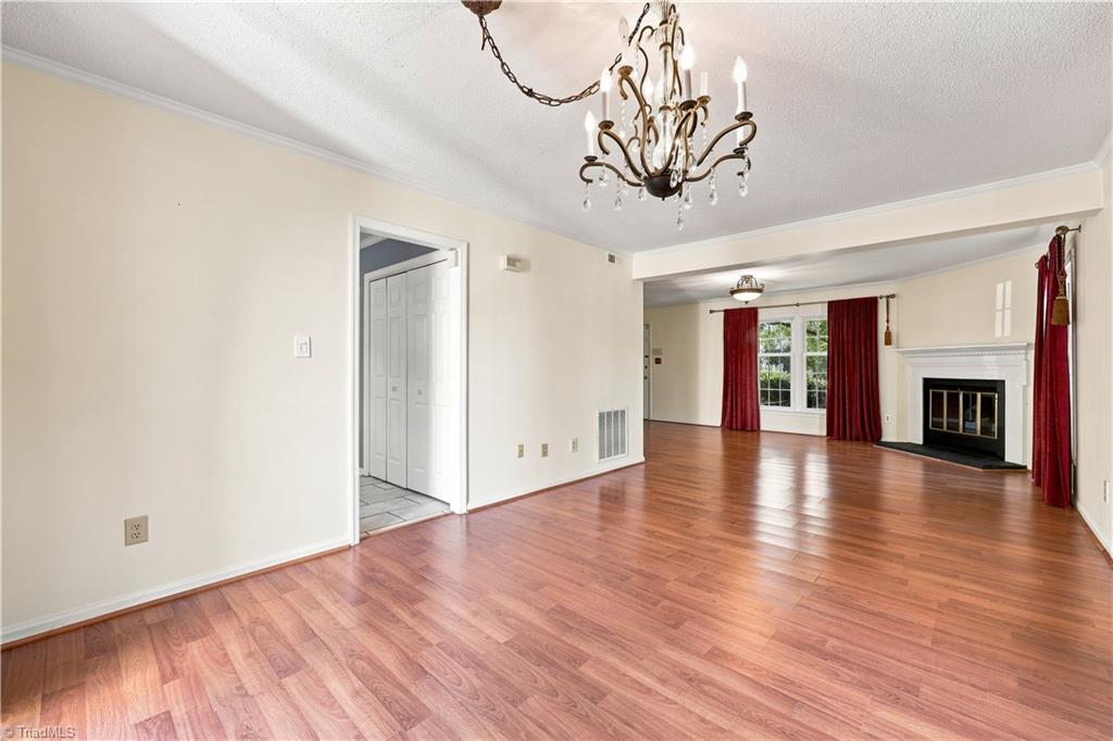 420 Herndon Drive Property Photo 6