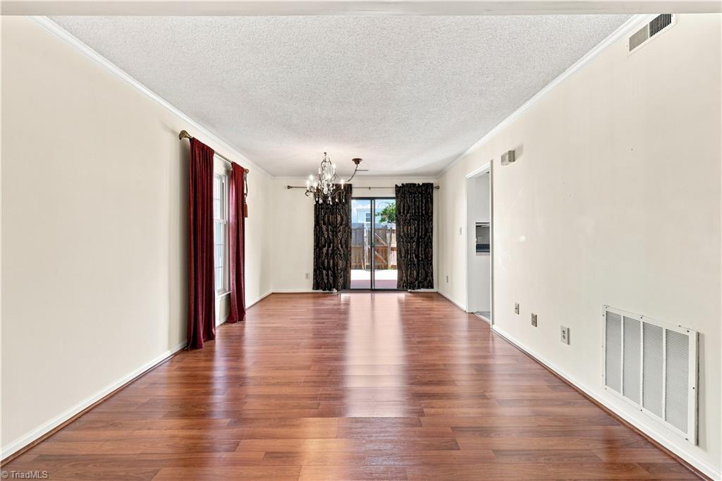 420 Herndon Drive Property Photo 8