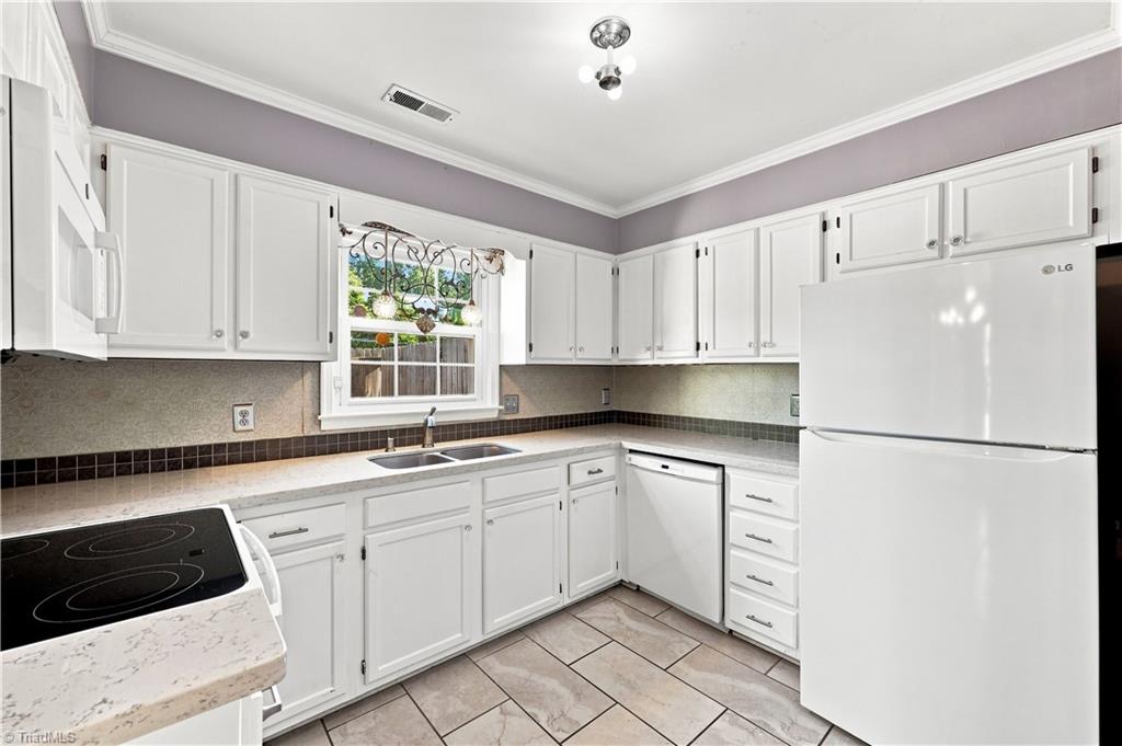420 Herndon Drive Property Photo 11