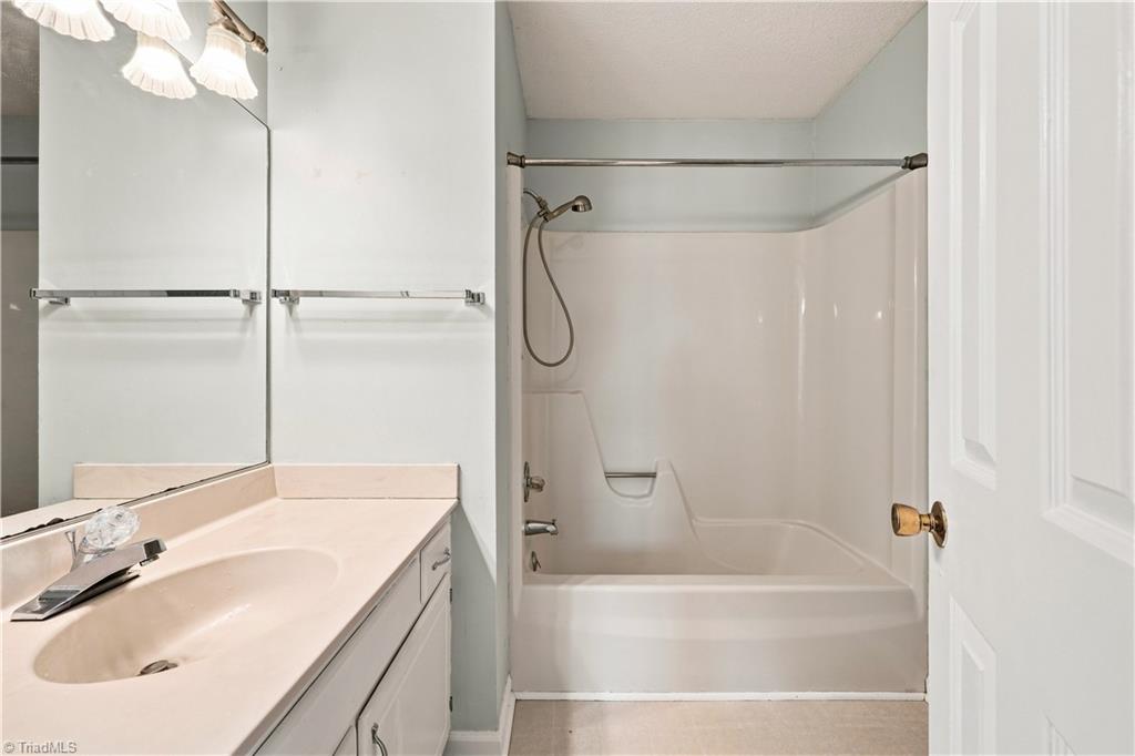 420 Herndon Drive Property Photo 26