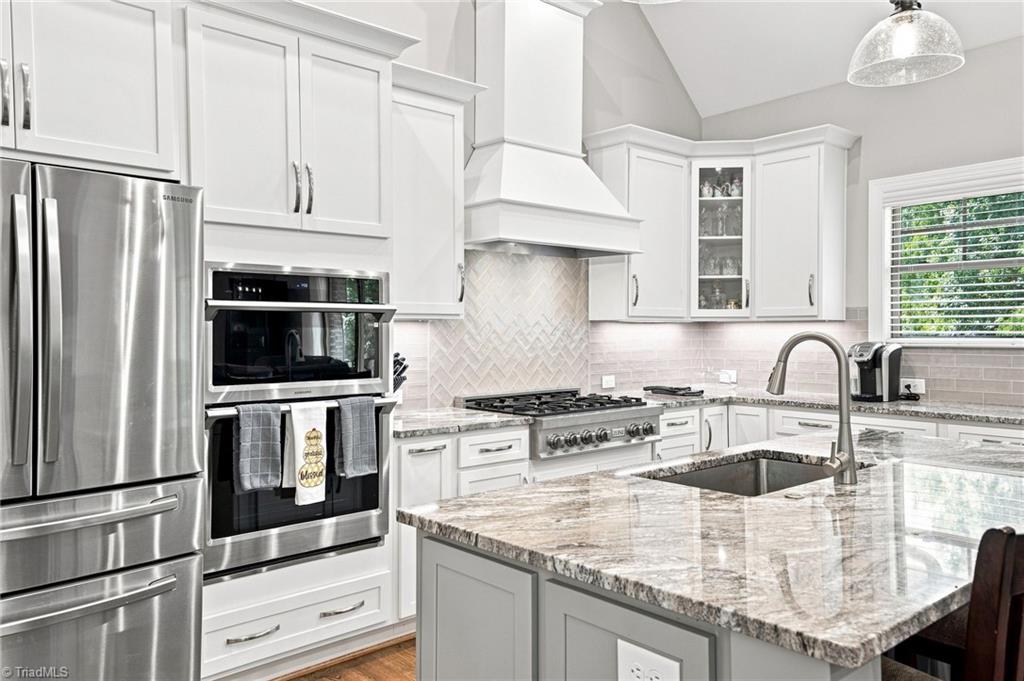 8206 Arbor Ridge Lane Property Photo 10