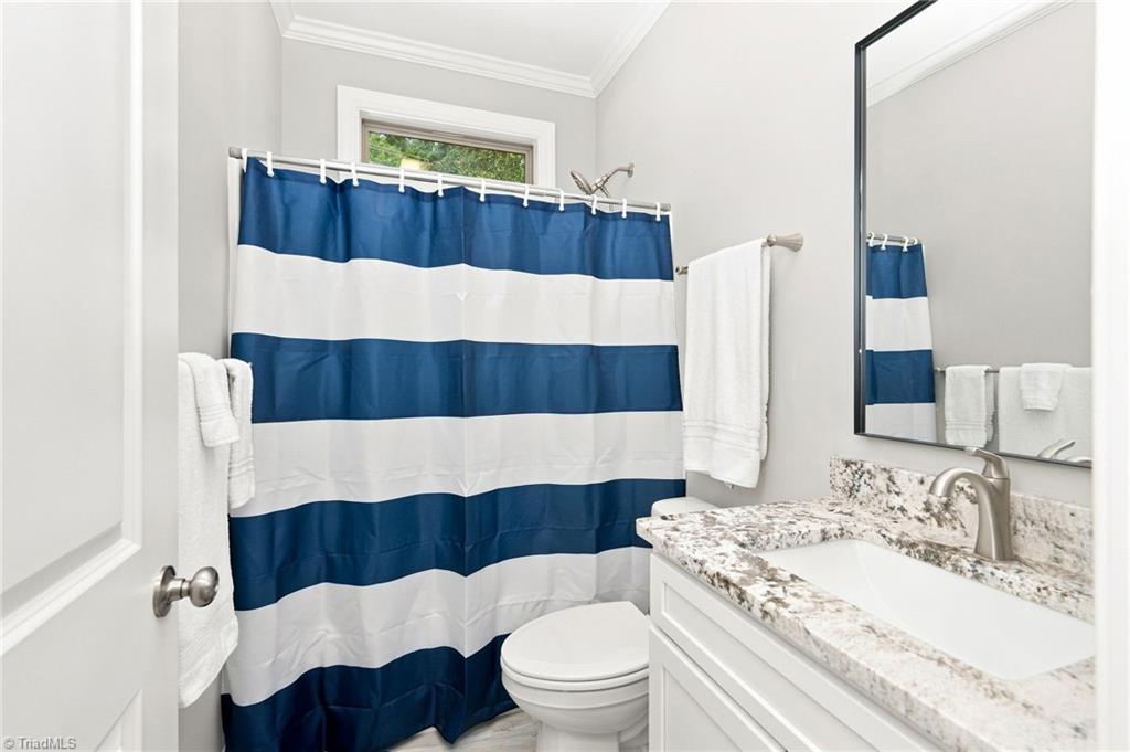 8206 Arbor Ridge Lane Property Photo 26