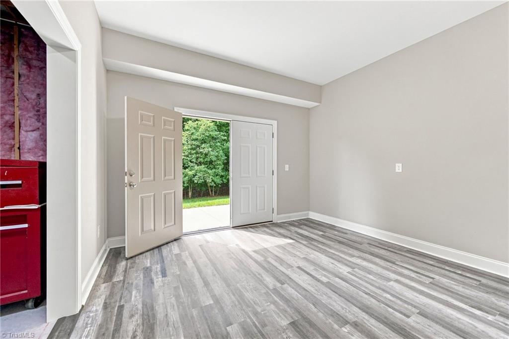8206 Arbor Ridge Lane Property Photo 30