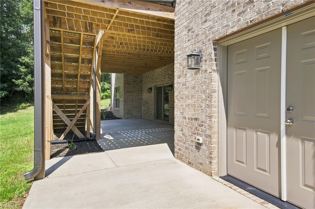 8206 Arbor Ridge Lane Property Photo 42