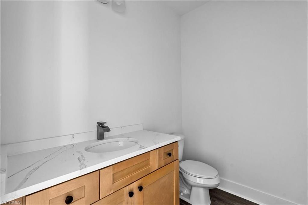7905 Walkover Drive Property Photo 23