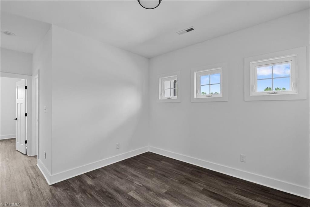 7905 Walkover Drive Property Photo 25