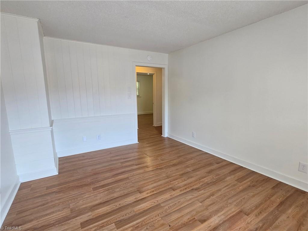 3620 Clemmons Road # 15 Property Photo 2