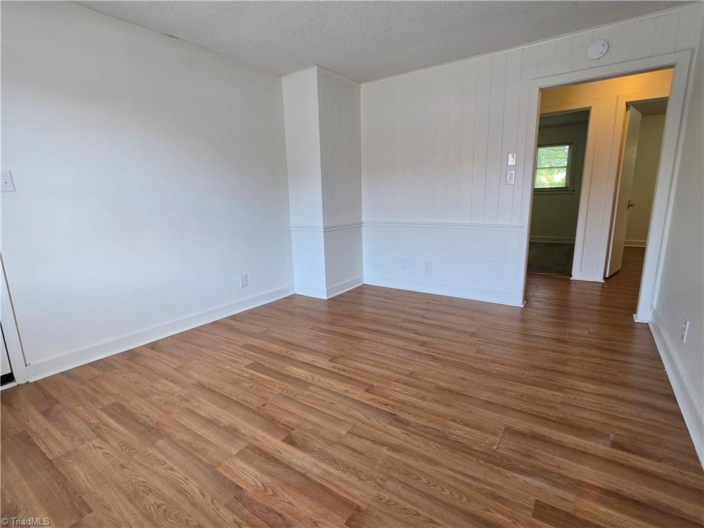 3620 Clemmons Road # 15 Property Photo 3