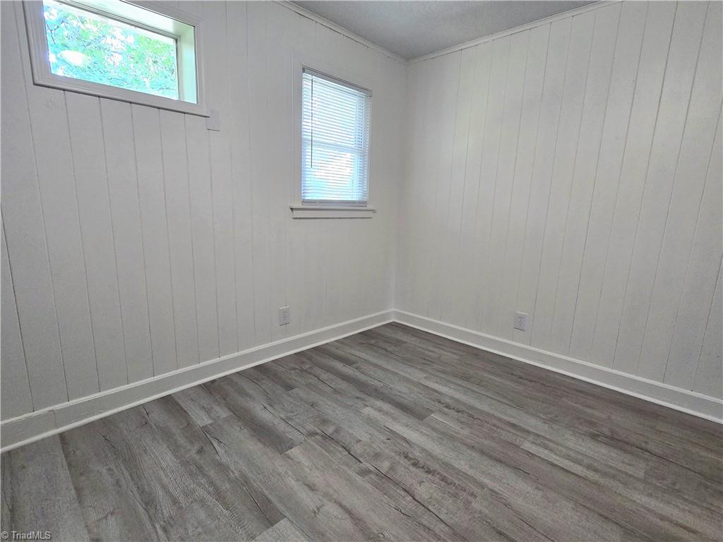 3620 Clemmons Road # 15 Property Photo 8