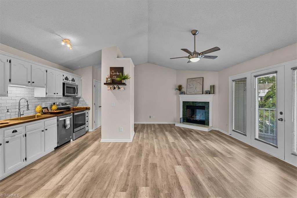 3701 Cotswold Terrace # 7m Property Photo 1