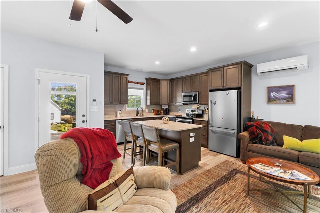 444 S Shore Drive Property Photo 8