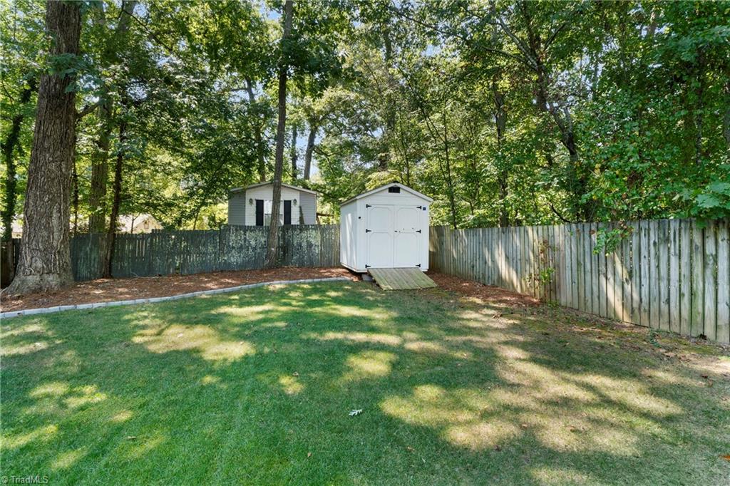 444 S Shore Drive Property Photo 18
