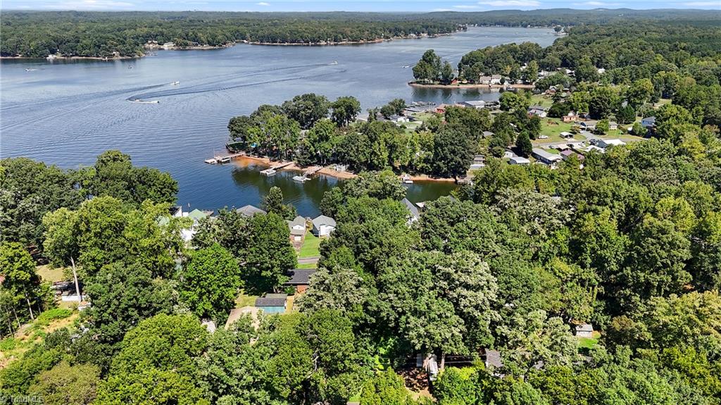 444 S Shore Drive Property Photo 23
