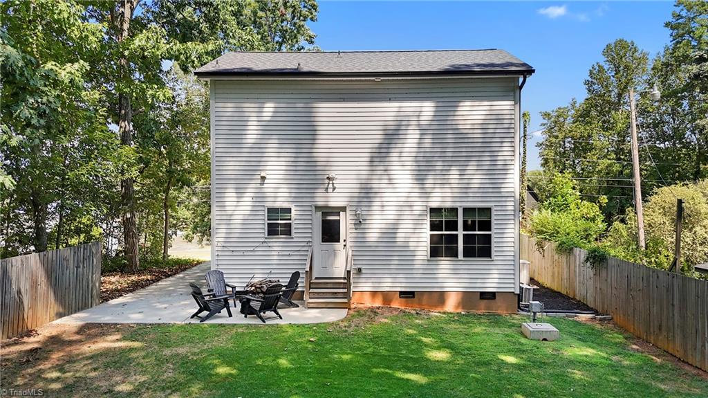 444 S Shore Drive Property Photo 33