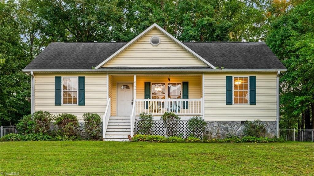 2279 Regency Drive Property Photo 1