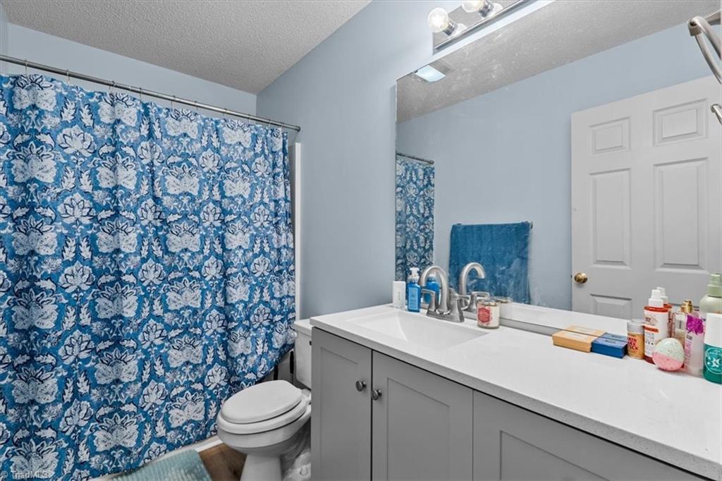 2279 Regency Drive Property Photo 23