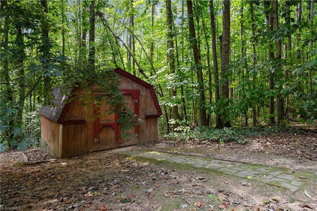 160 Palomino Trail Property Photo 29