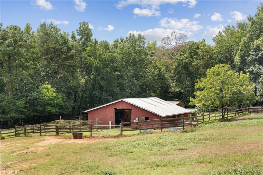 160 Palomino Trail Property Photo 42