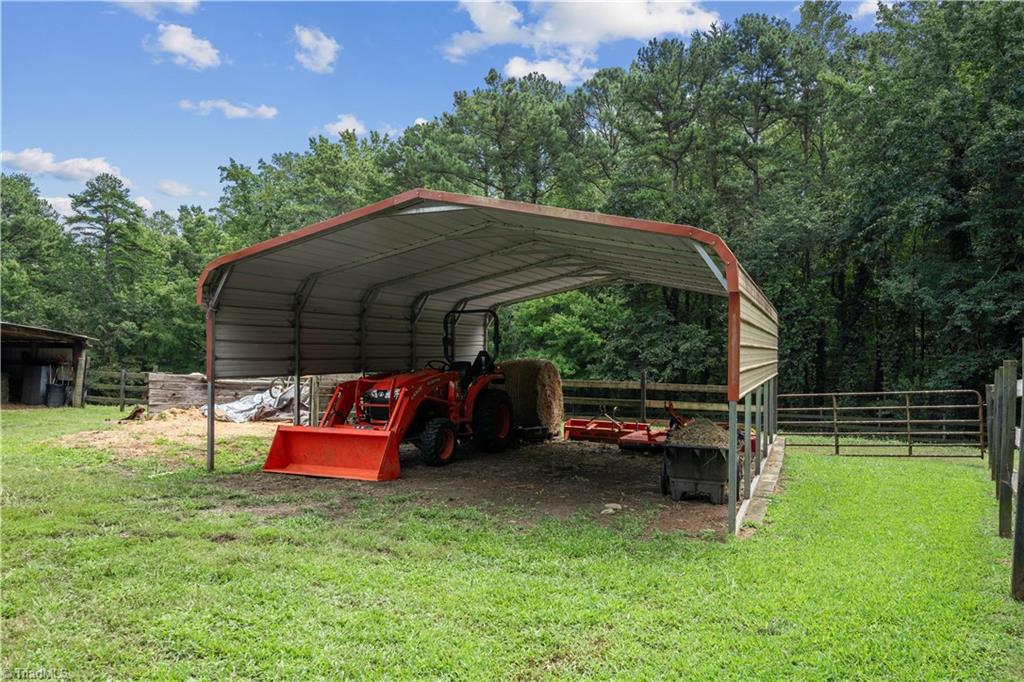 160 Palomino Trail Property Photo 45