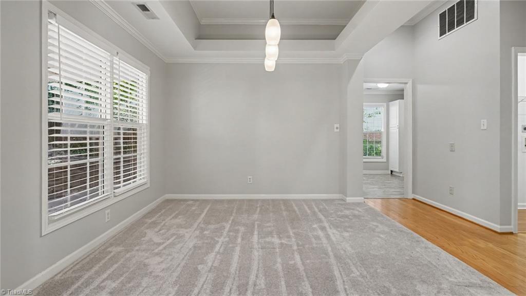 5305 Old Plantation Circle Property Photo 3