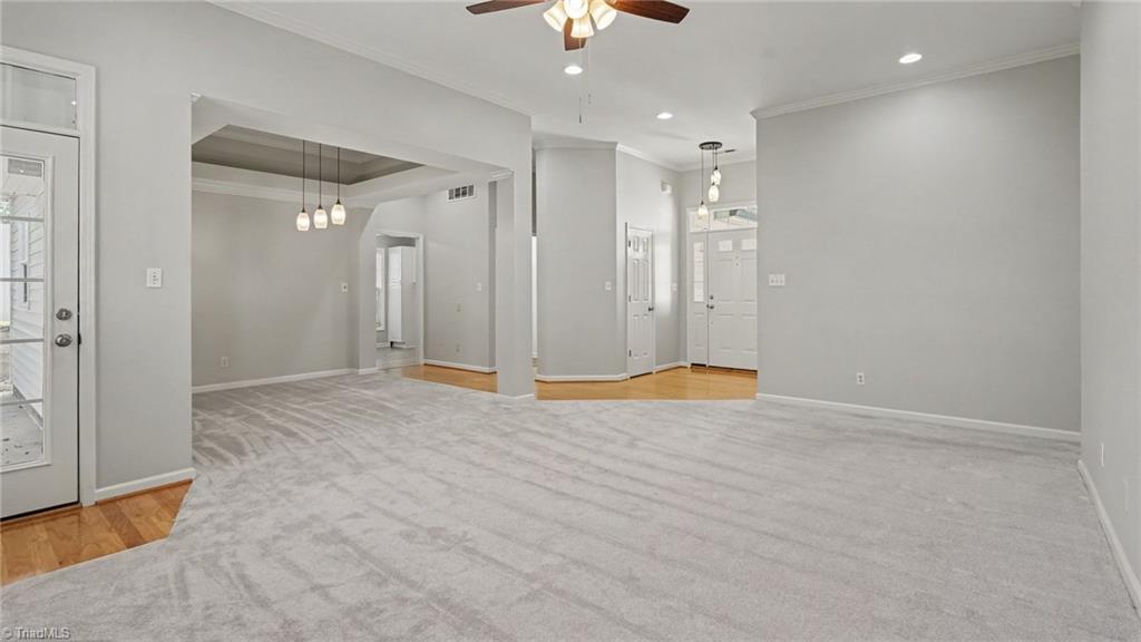 5305 Old Plantation Circle Property Photo 8