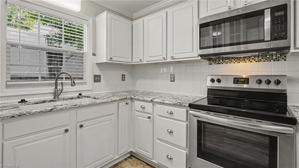 5305 Old Plantation Circle Property Photo 10