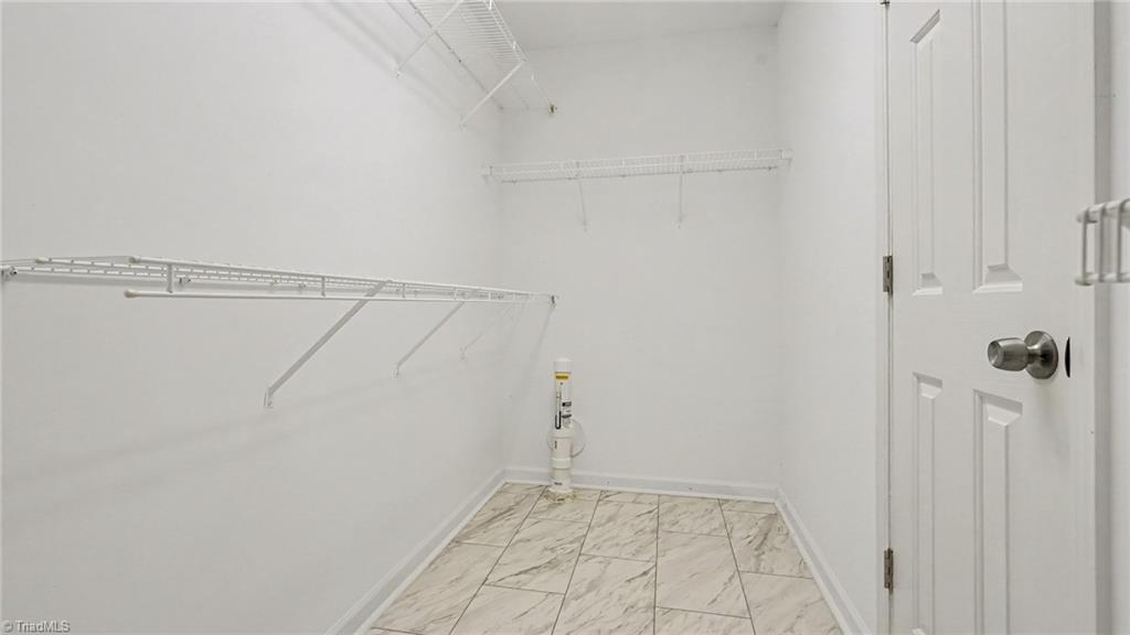 5305 Old Plantation Circle Property Photo 19