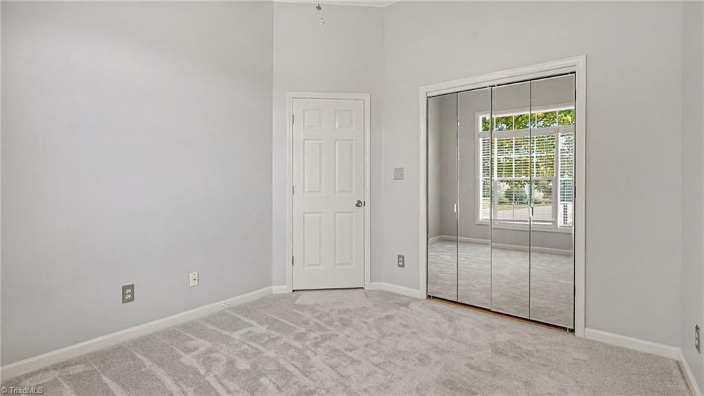 5305 Old Plantation Circle Property Photo 21