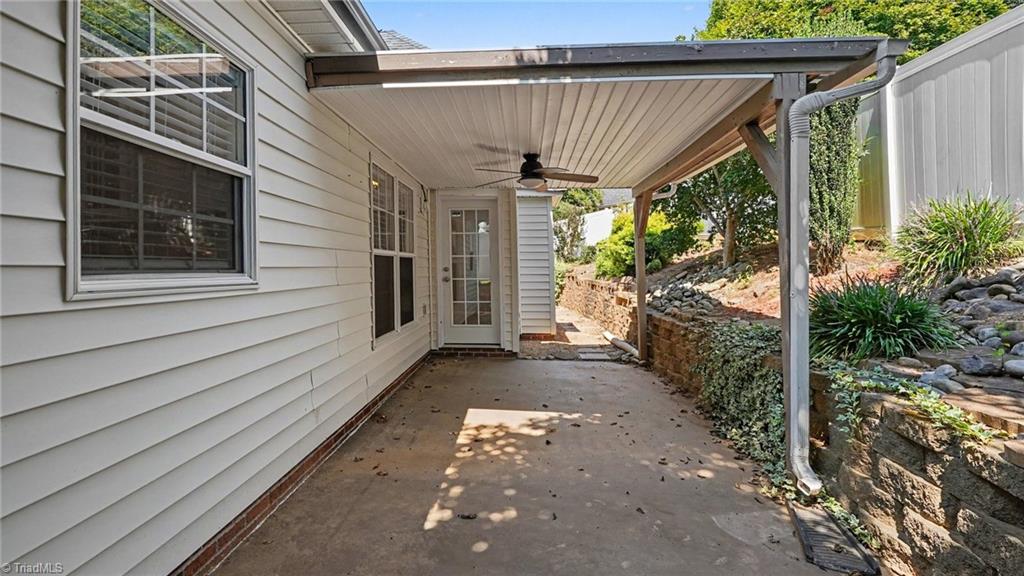5305 Old Plantation Circle Property Photo 24