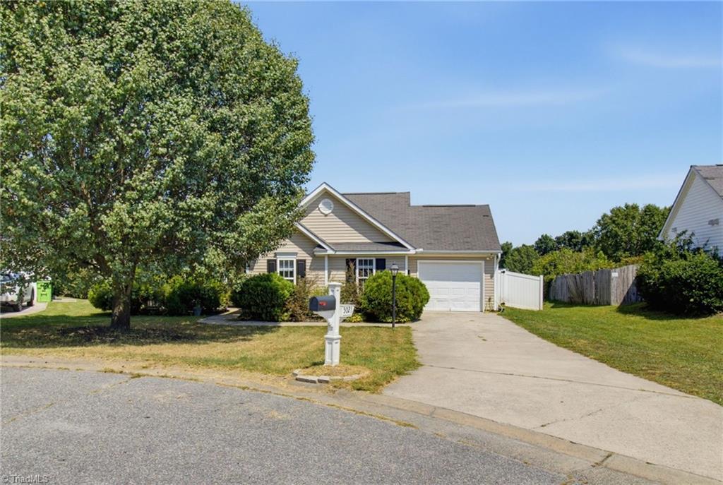 5021 Teal Court Property Photo 1