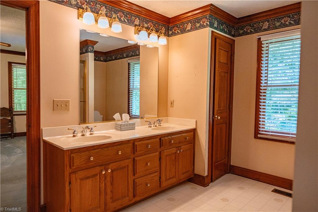 4003 Blumenthal Road Property Photo 11