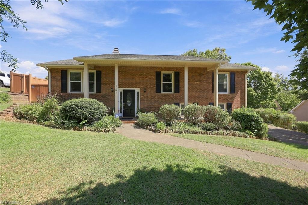 1181 Bebb Willow Lane Property Photo 1