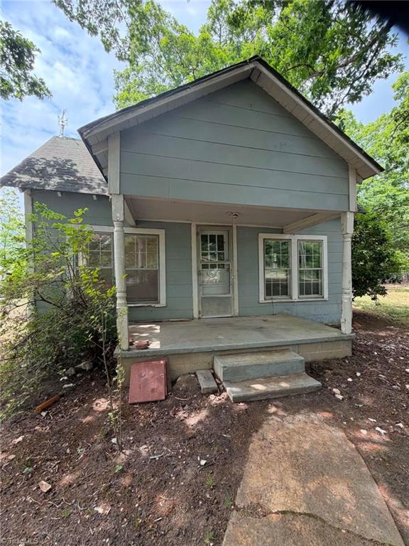 1423 Westchapel Road Property Photo 1