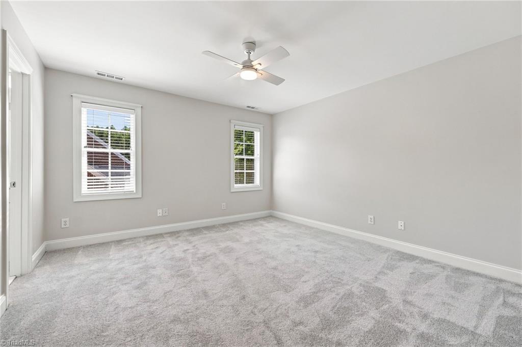 14 Middlefield Court Property Photo 36