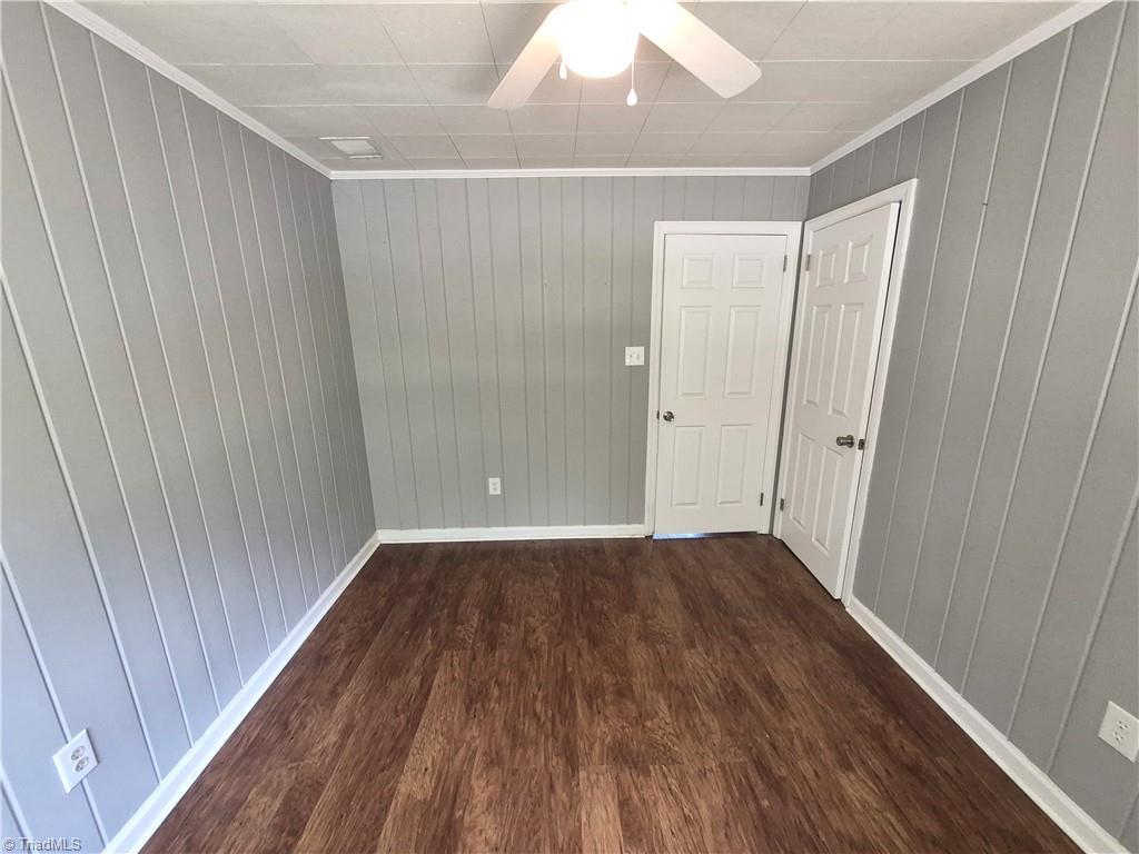 6230 Stanleyville Drive Property Photo 6